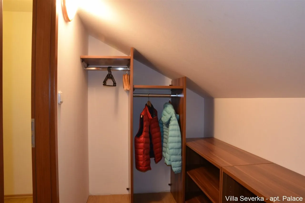Apartment Palace